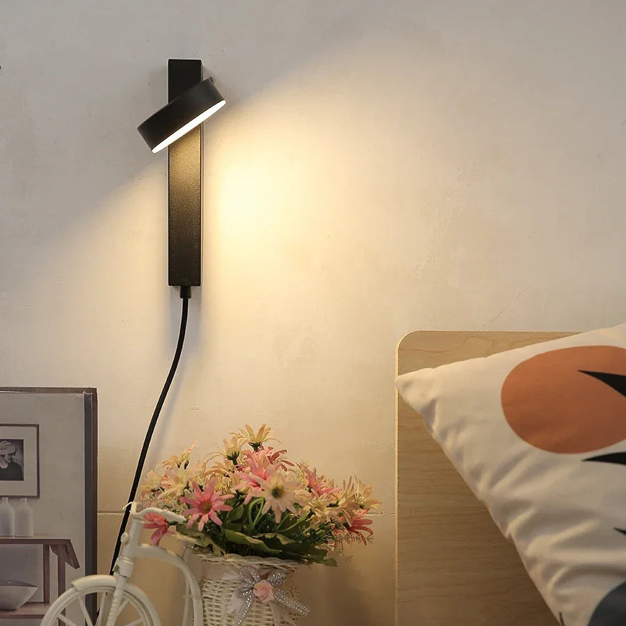 Wall Light with Rotating Disc Head